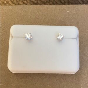Moissanite Earrings 925 Silver 0.25CTW NWT $100.00